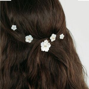 Jennifer Behr Zinnia Bobby Pin Set